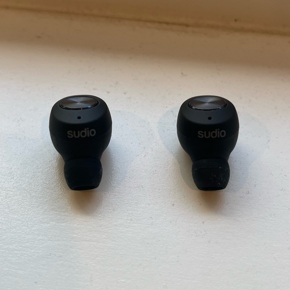 Sudio Tolv wireless bluetooth earbuds - Picture 6 of 9
